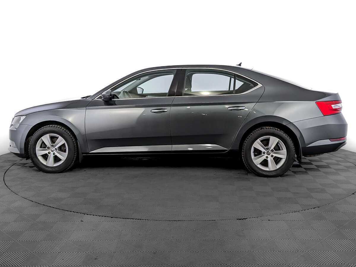 Skoda Superb 2018 года с пробегом. Фото: #7