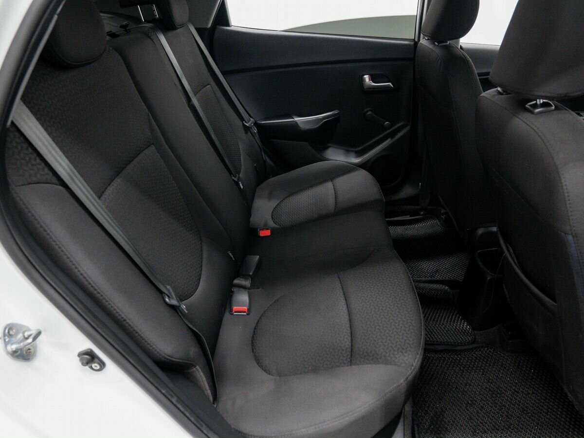 Kia Rio 2012 года с пробегом. Фото: #8