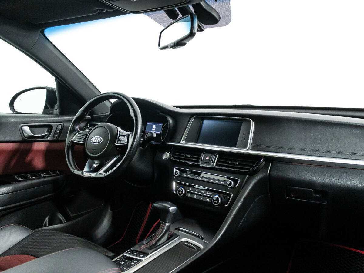 Kia Optima 2018 года с пробегом. Фото: #7