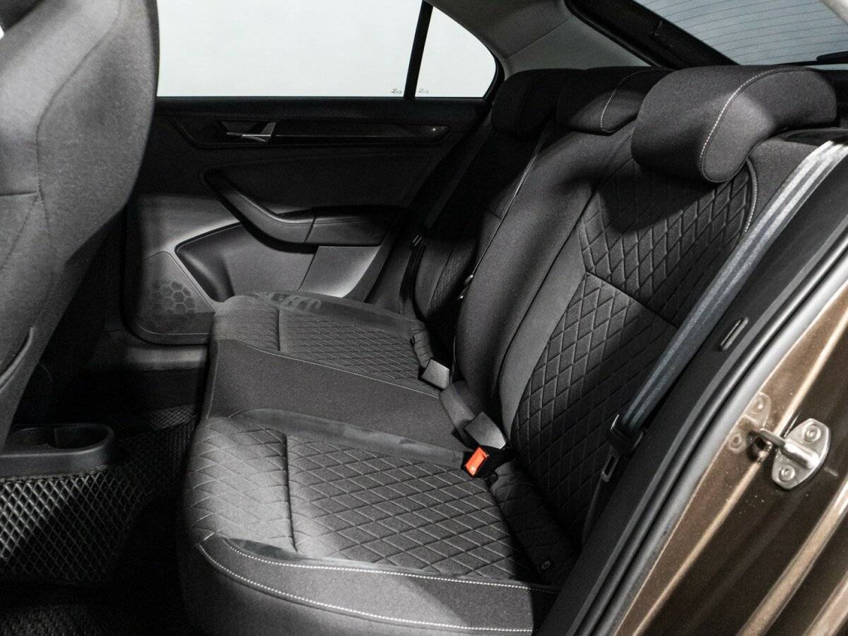 Skoda Rapid 2022 года с пробегом. Фото: #9