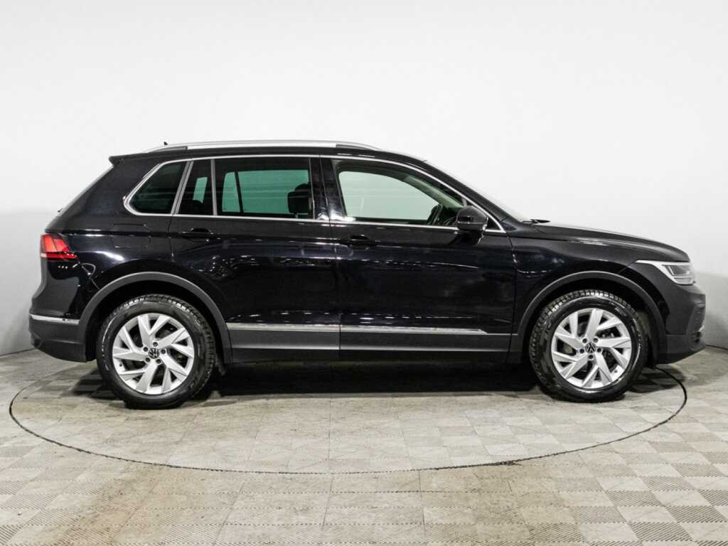 Volkswagen Tiguan 2021 года с пробегом. Фото: #3