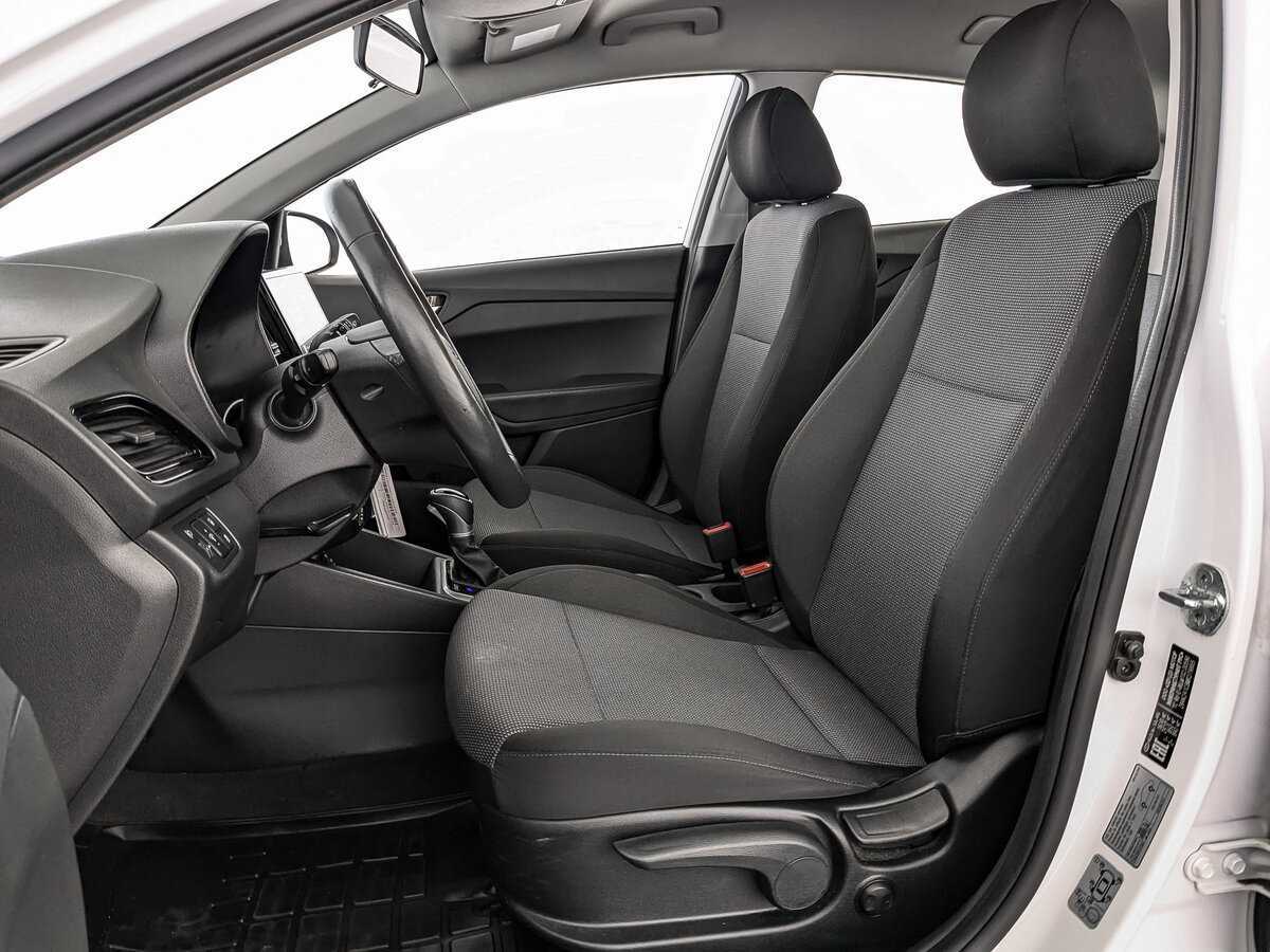 Hyundai Solaris 2021 года с пробегом. Фото: #14