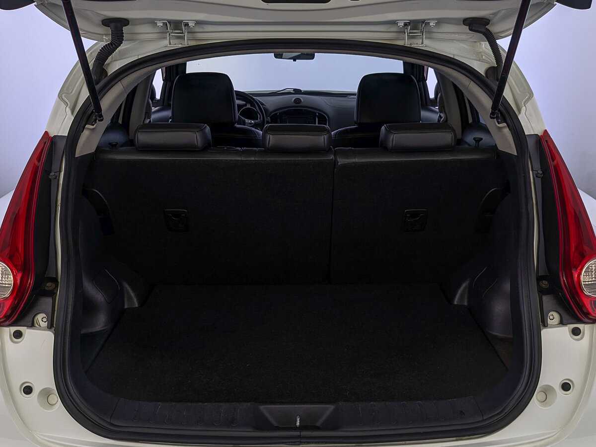 Nissan Juke 2012 года с пробегом. Фото: #9