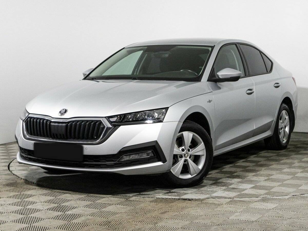 Skoda Octavia 2021 года с пробегом. Посмотреть фото