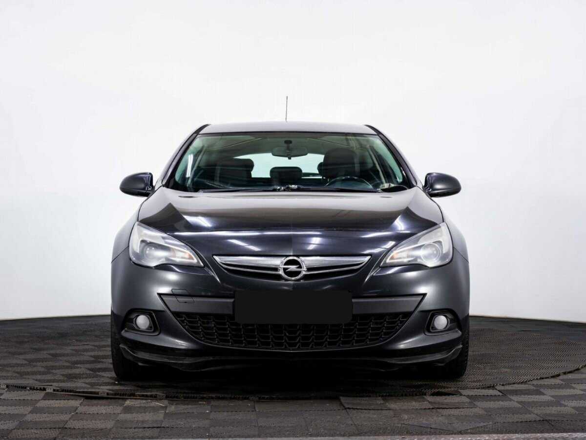 Opel Astra 2013 года с пробегом. Фото: #1