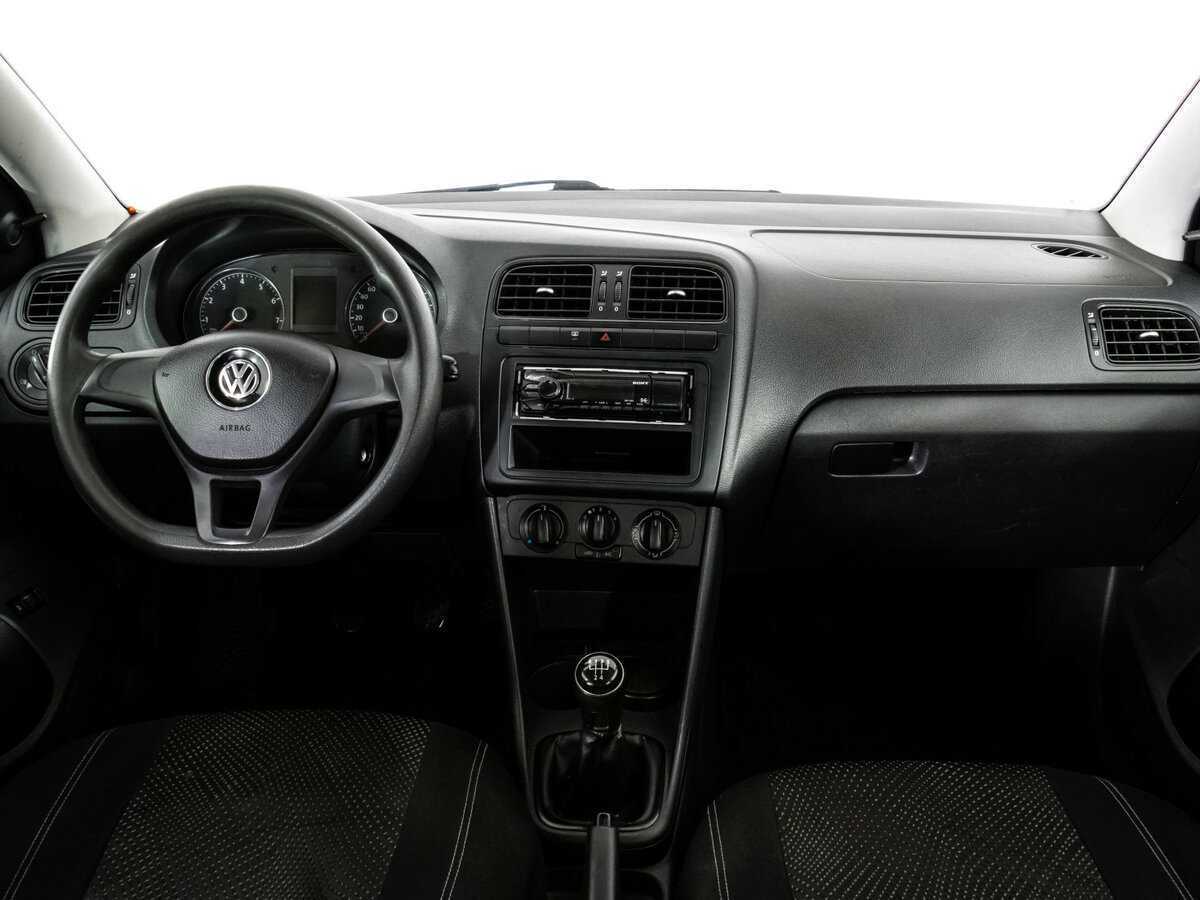 Volkswagen Polo 2017 года с пробегом. Фото: #7