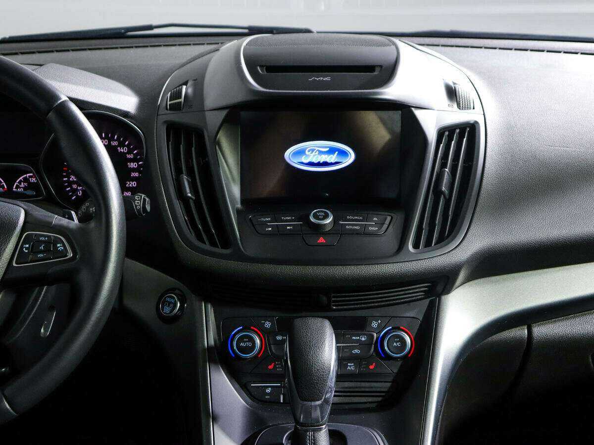 Ford Kuga 2018 года с пробегом. Фото: #10