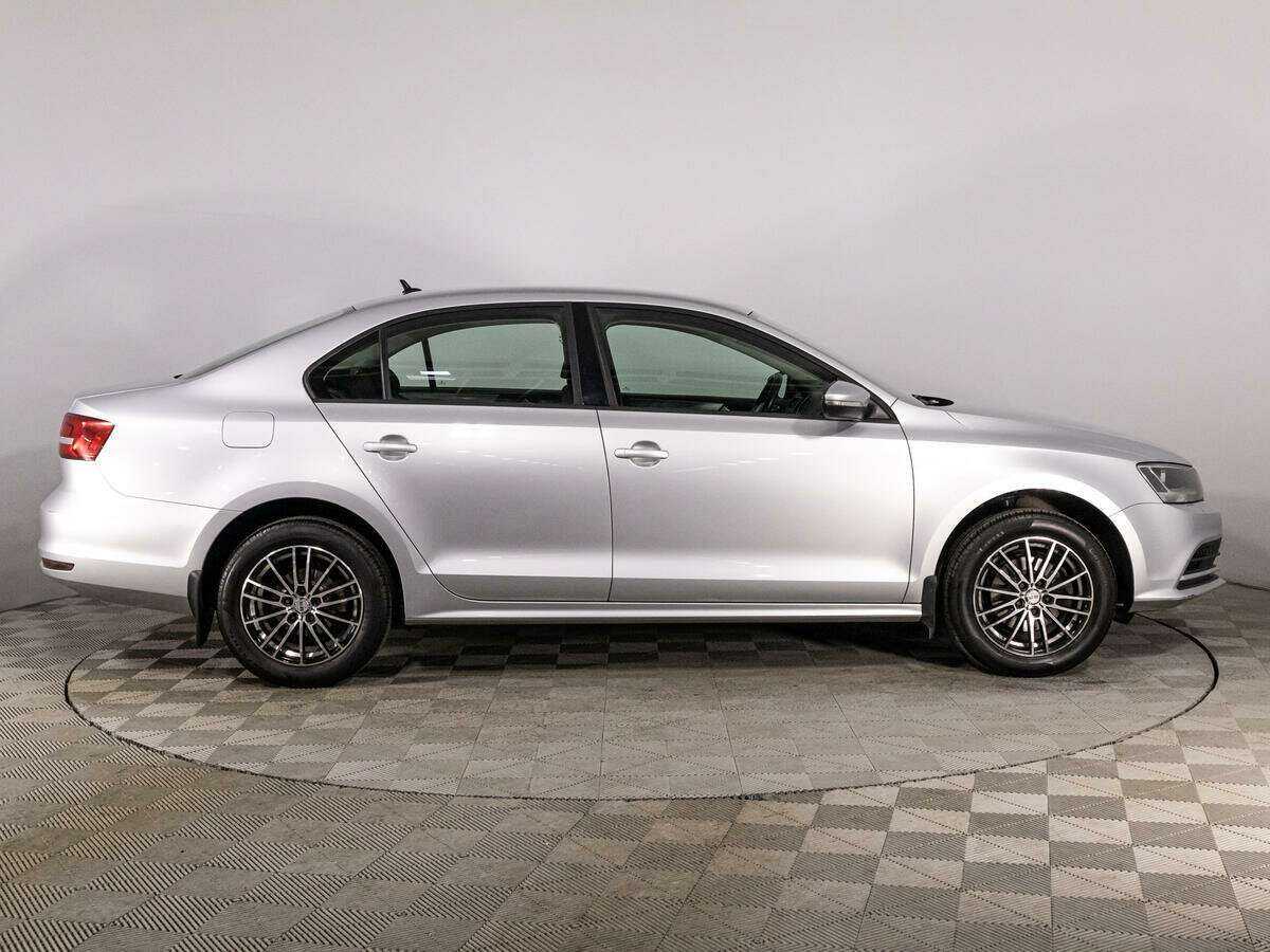 Volkswagen Jetta 2015 года с пробегом. Фото: #3