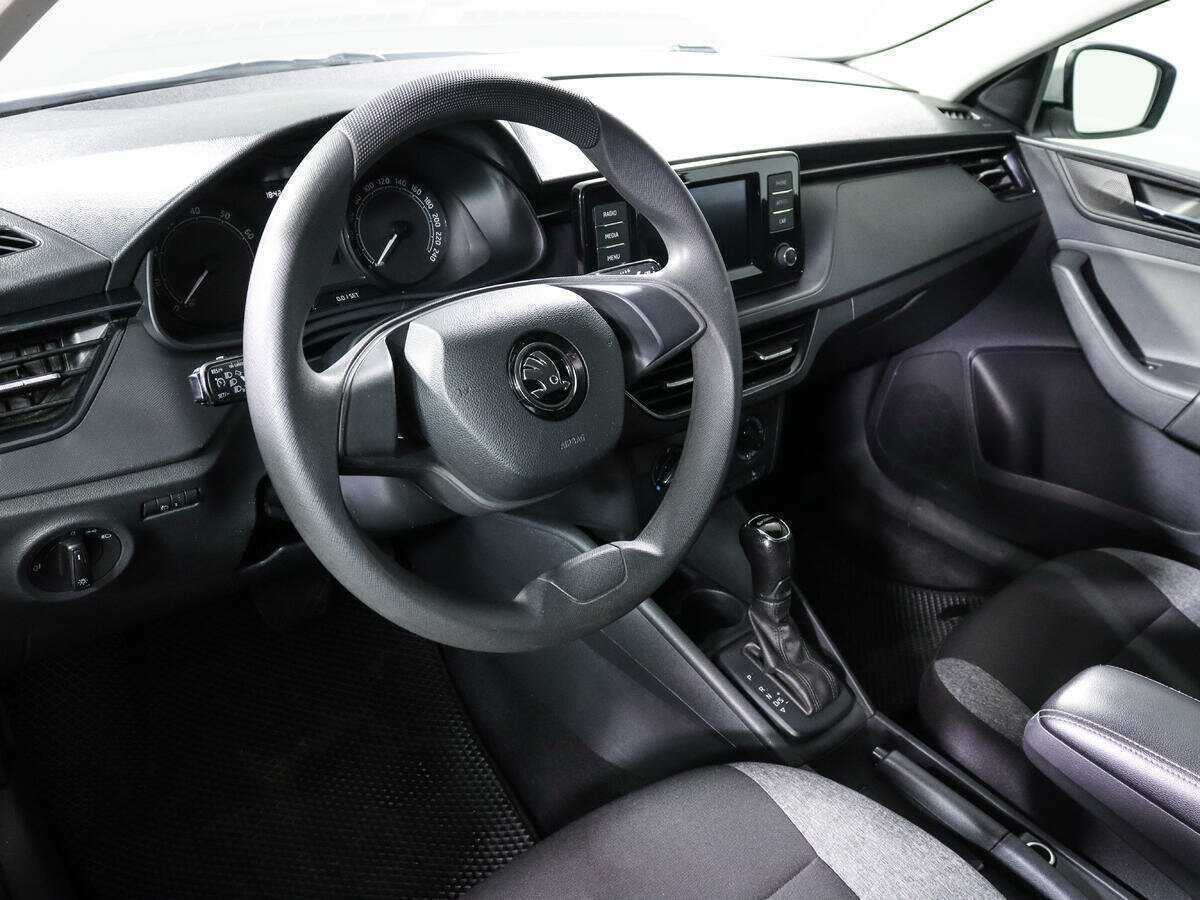 Skoda Rapid 2021 года с пробегом. Фото: #13