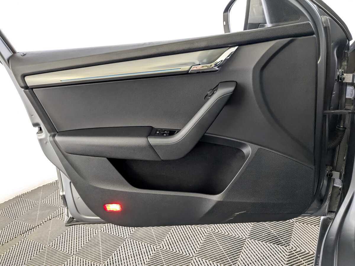 Skoda Octavia 2017 года с пробегом. Фото: #16