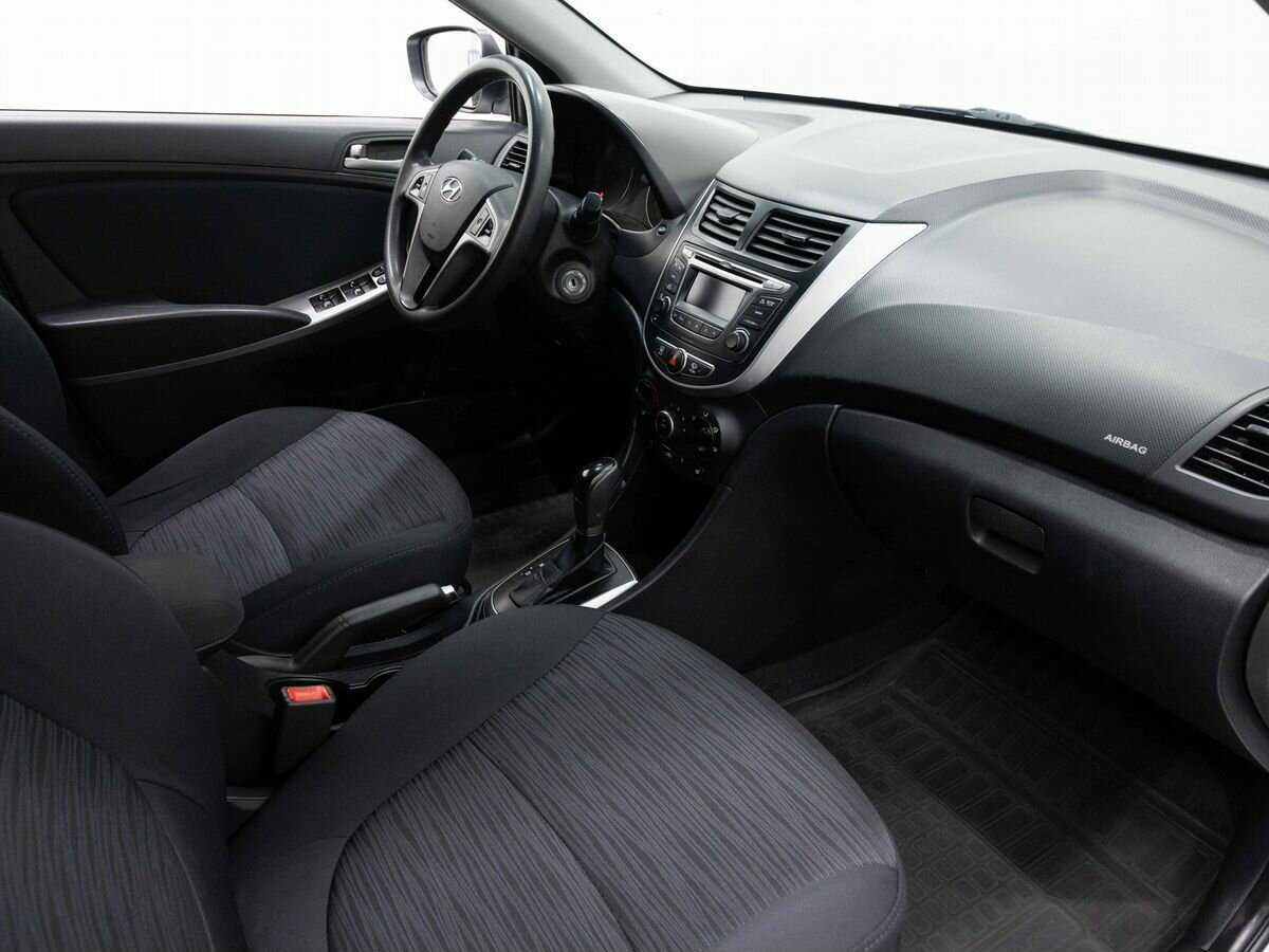 Hyundai Solaris 2015 года с пробегом. Фото: #9