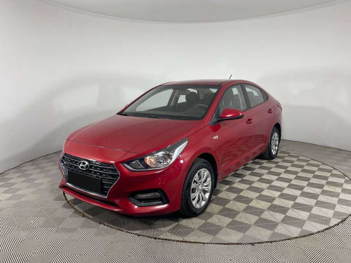 Hyundai Solaris 2017 года с пробегом. Посмотреть фото