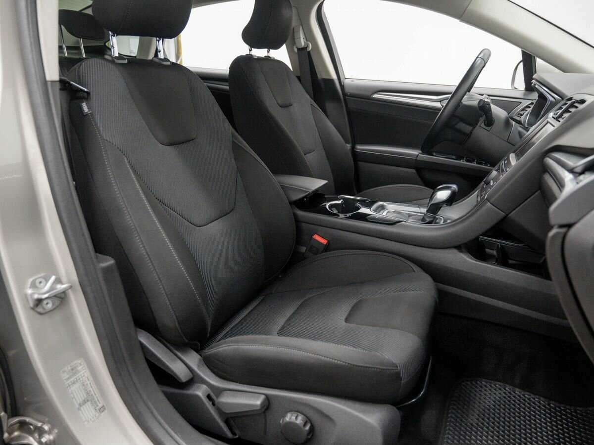 Ford Mondeo 2016 года с пробегом. Фото: #7