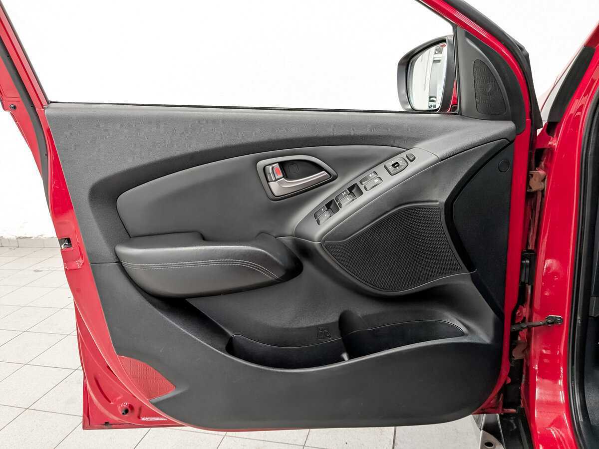 Hyundai ix35 2013 года с пробегом. Фото: #15