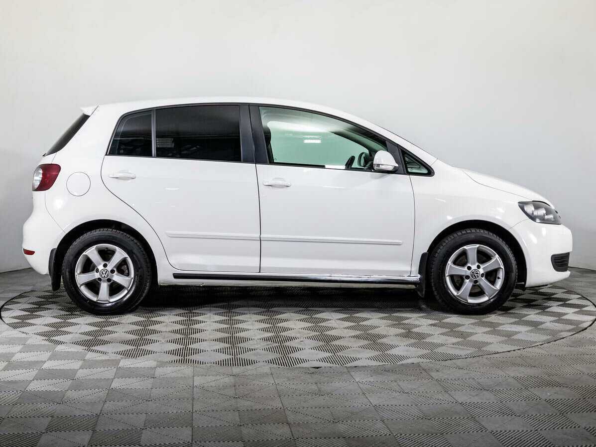 Volkswagen Golf Plus 2013 года с пробегом. Фото: #3
