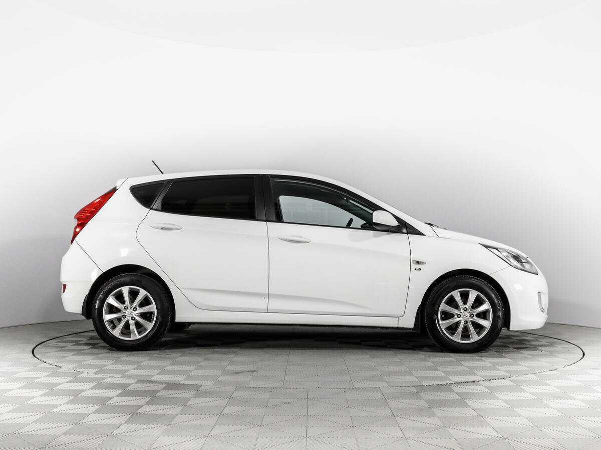 Hyundai Solaris 2014 года с пробегом. Фото: #3