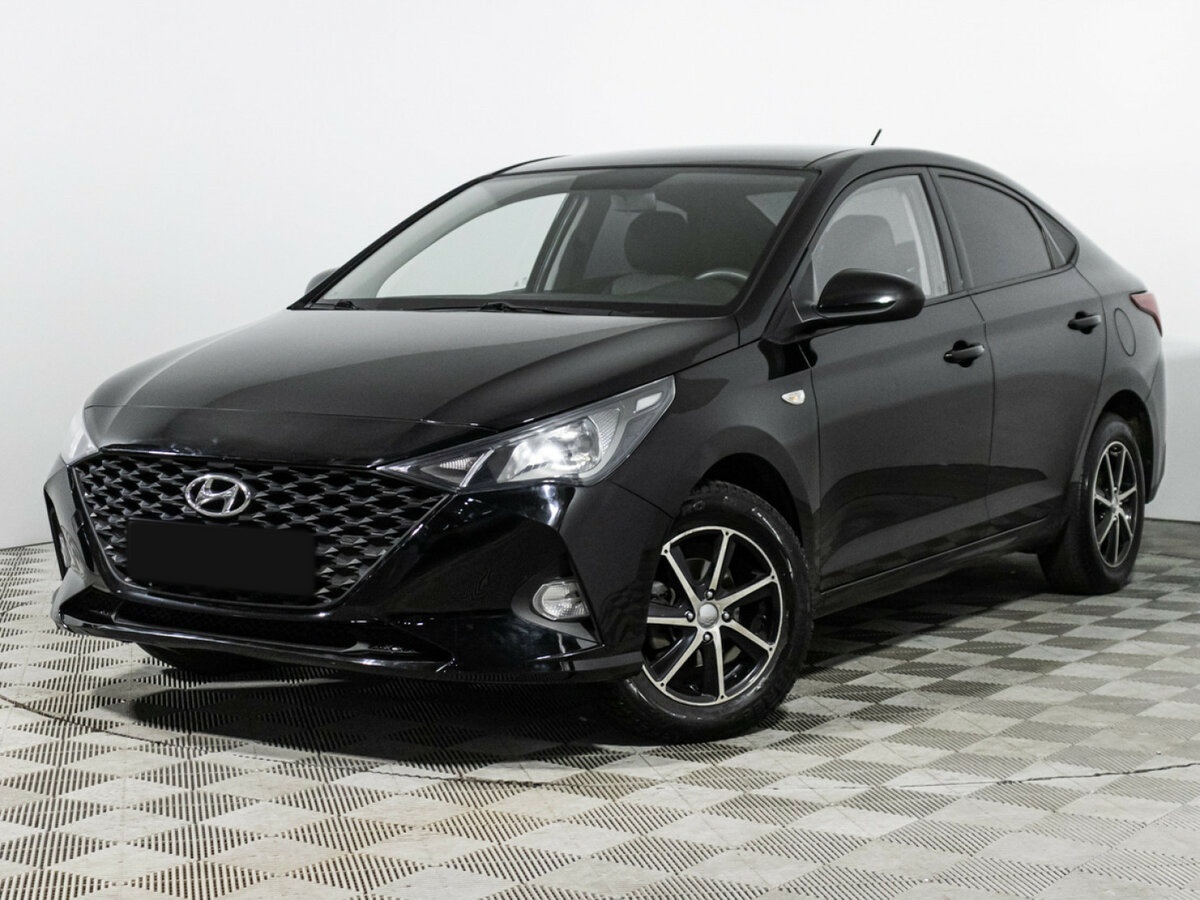 Hyundai Solaris 2020 года с пробегом. Посмотреть фото