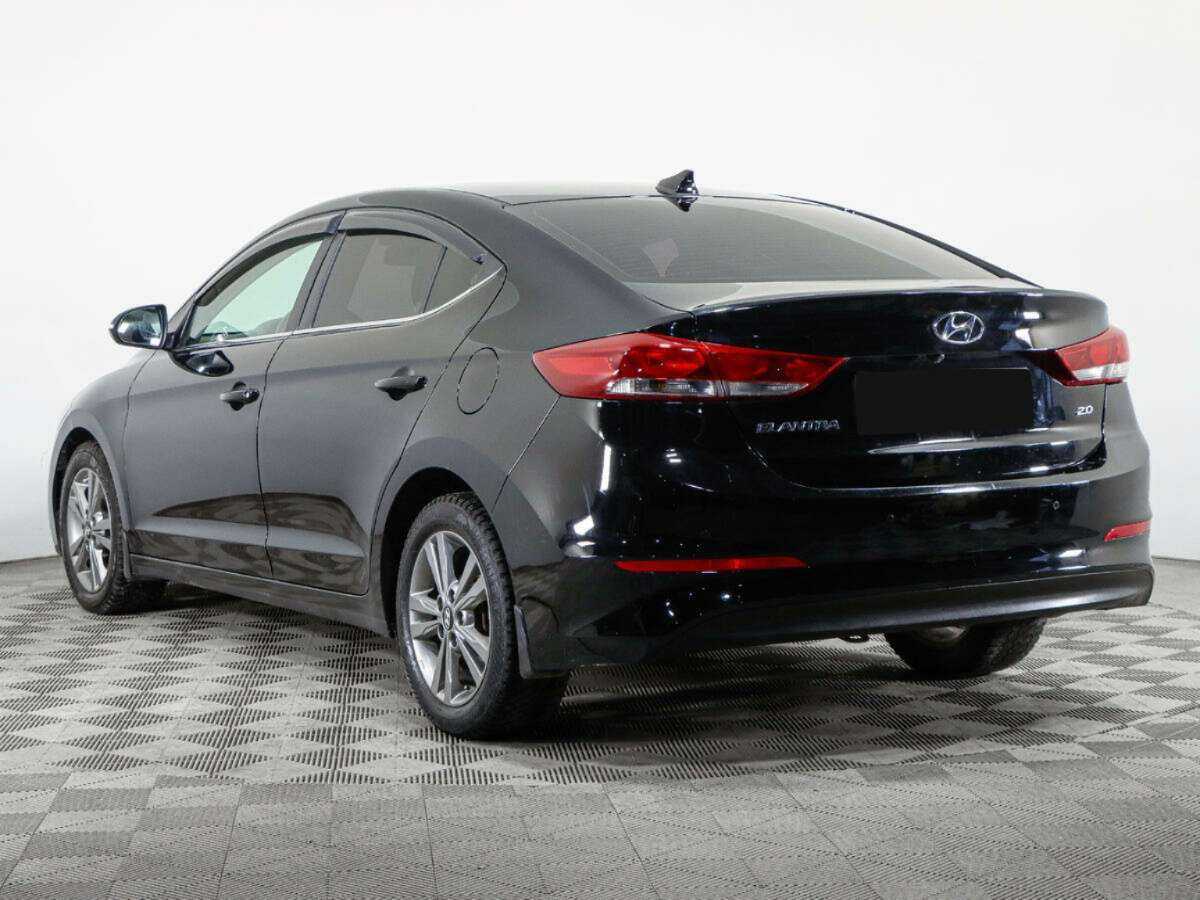 Hyundai Elantra 2017 года с пробегом. Фото: #6