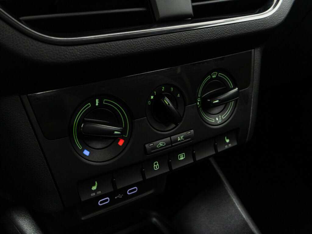 Skoda Rapid 2021 года с пробегом. Фото: #14