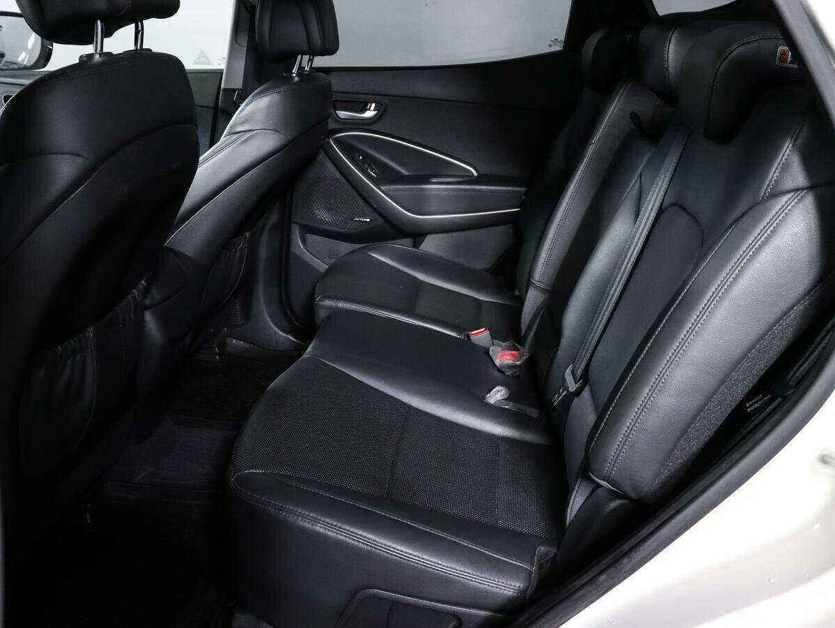 Hyundai Santa Fe 2013 года с пробегом. Фото: #9