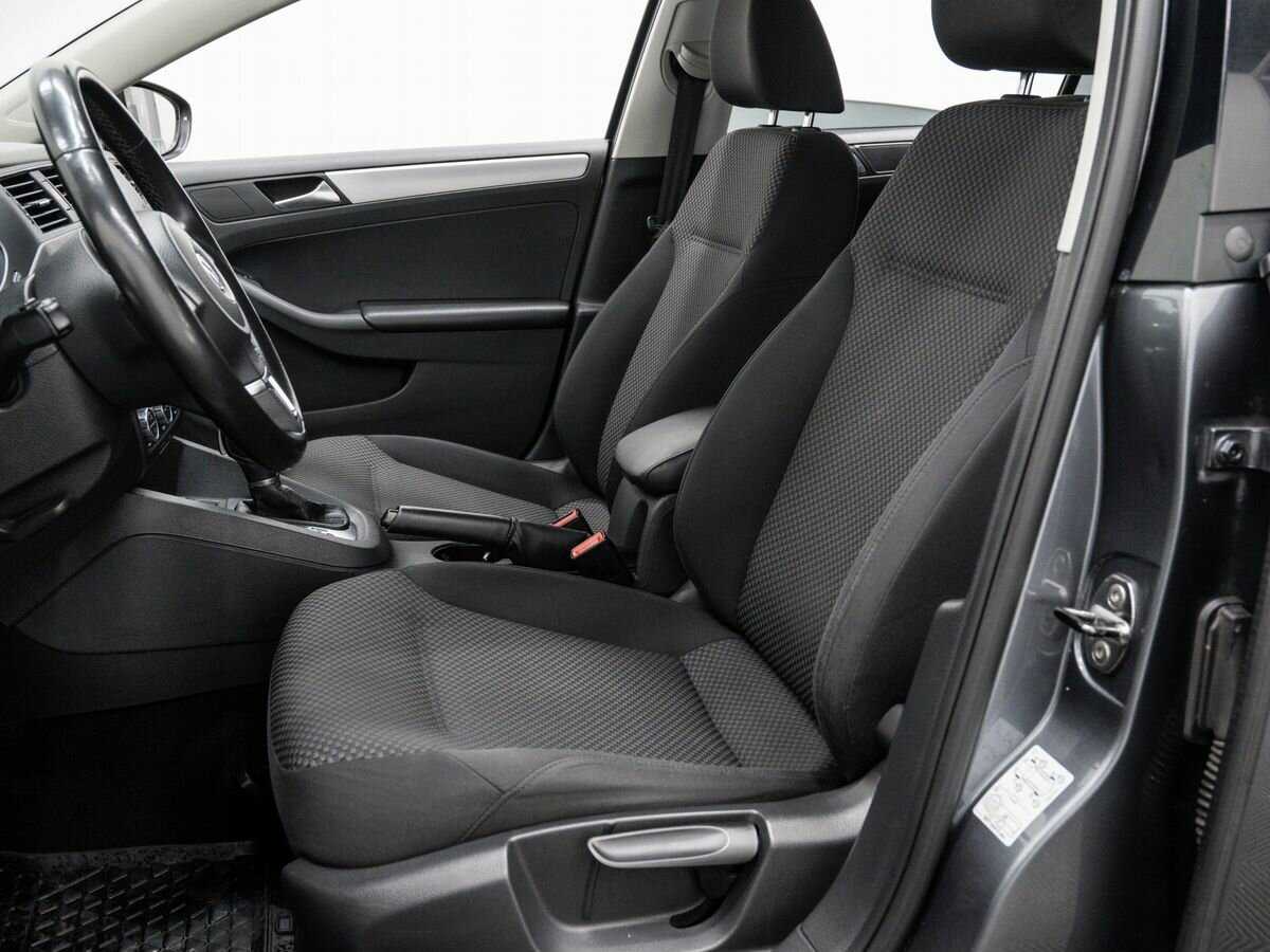 Volkswagen Jetta 2012 года с пробегом. Фото: #14