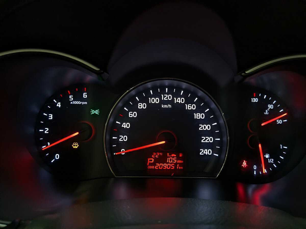 Kia Sorento 2015 года с пробегом. Фото: #15