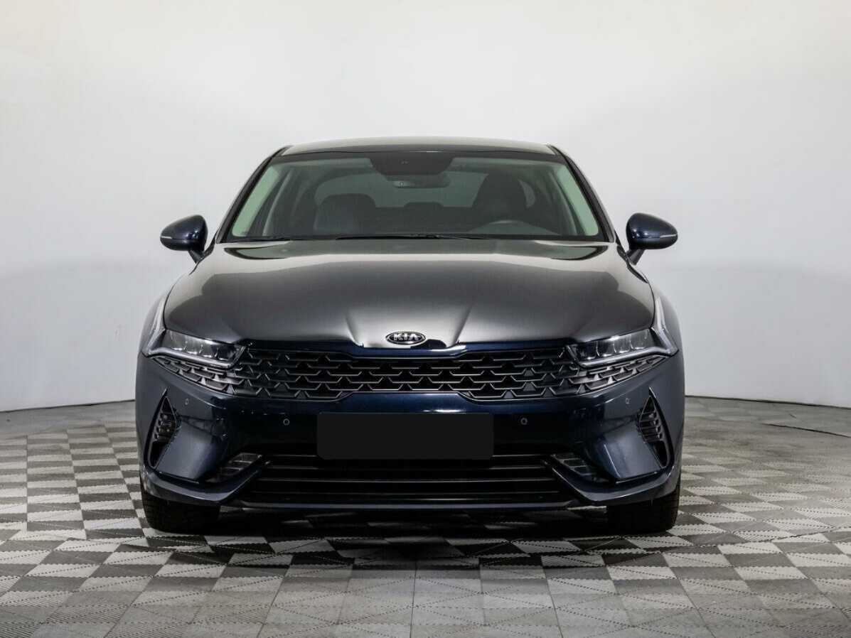 Kia K5 2021 года с пробегом. Фото: #1