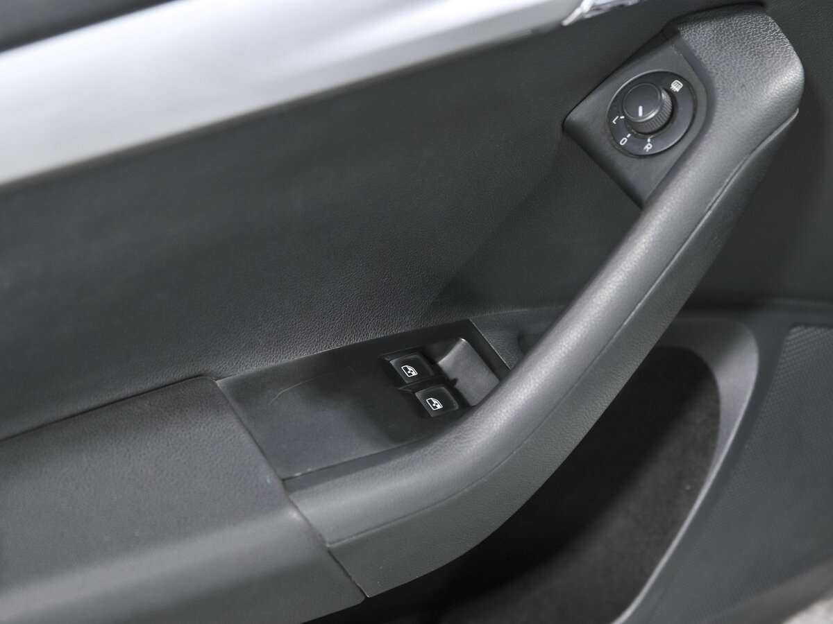 Skoda Octavia 2016 года с пробегом. Фото: #13