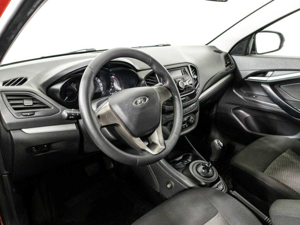 Lada (ВАЗ) Vesta 2017 года с пробегом. Фото: #10