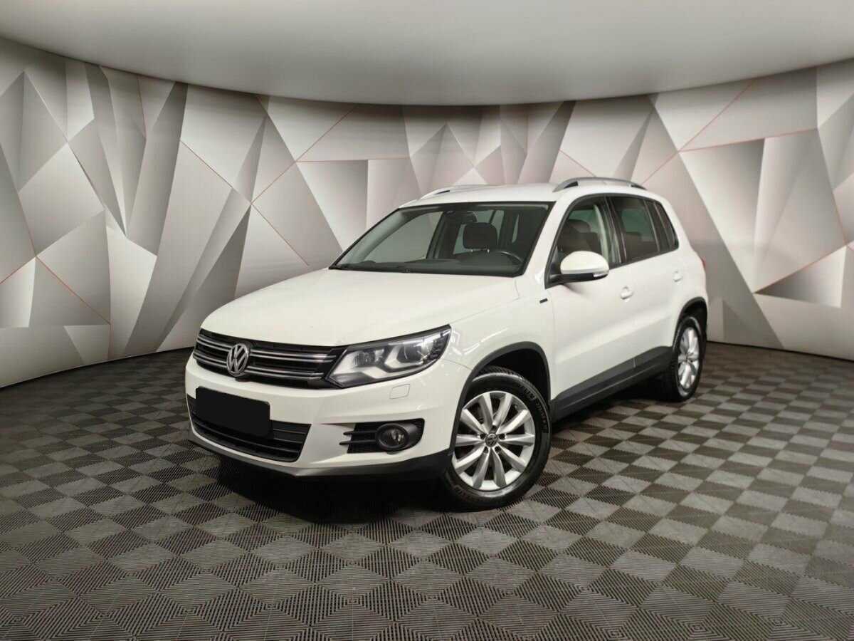 Volkswagen Tiguan 2016 года с пробегом. Посмотреть фото