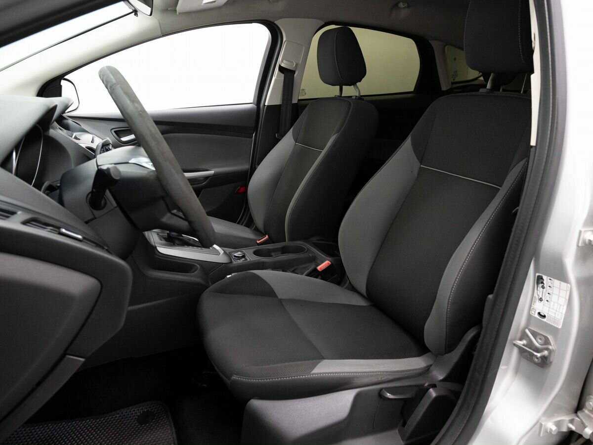 Ford Focus 2013 года с пробегом. Фото: #8