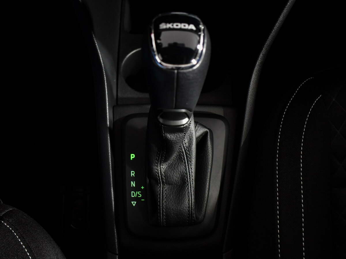 Skoda Rapid 2018 года с пробегом. Фото: #16