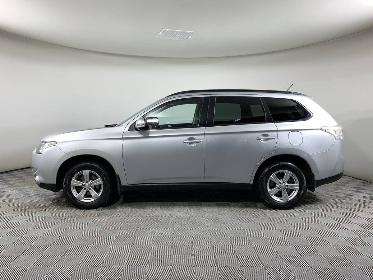 Mitsubishi Outlander 2013 года с пробегом. Фото: #7