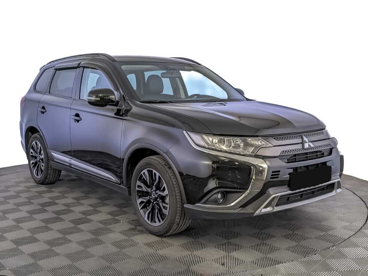 Mitsubishi Outlander 2022 года с пробегом. Фото: #2