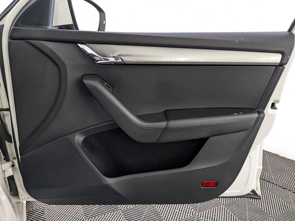 Skoda Octavia 2014 года с пробегом. Фото: #21