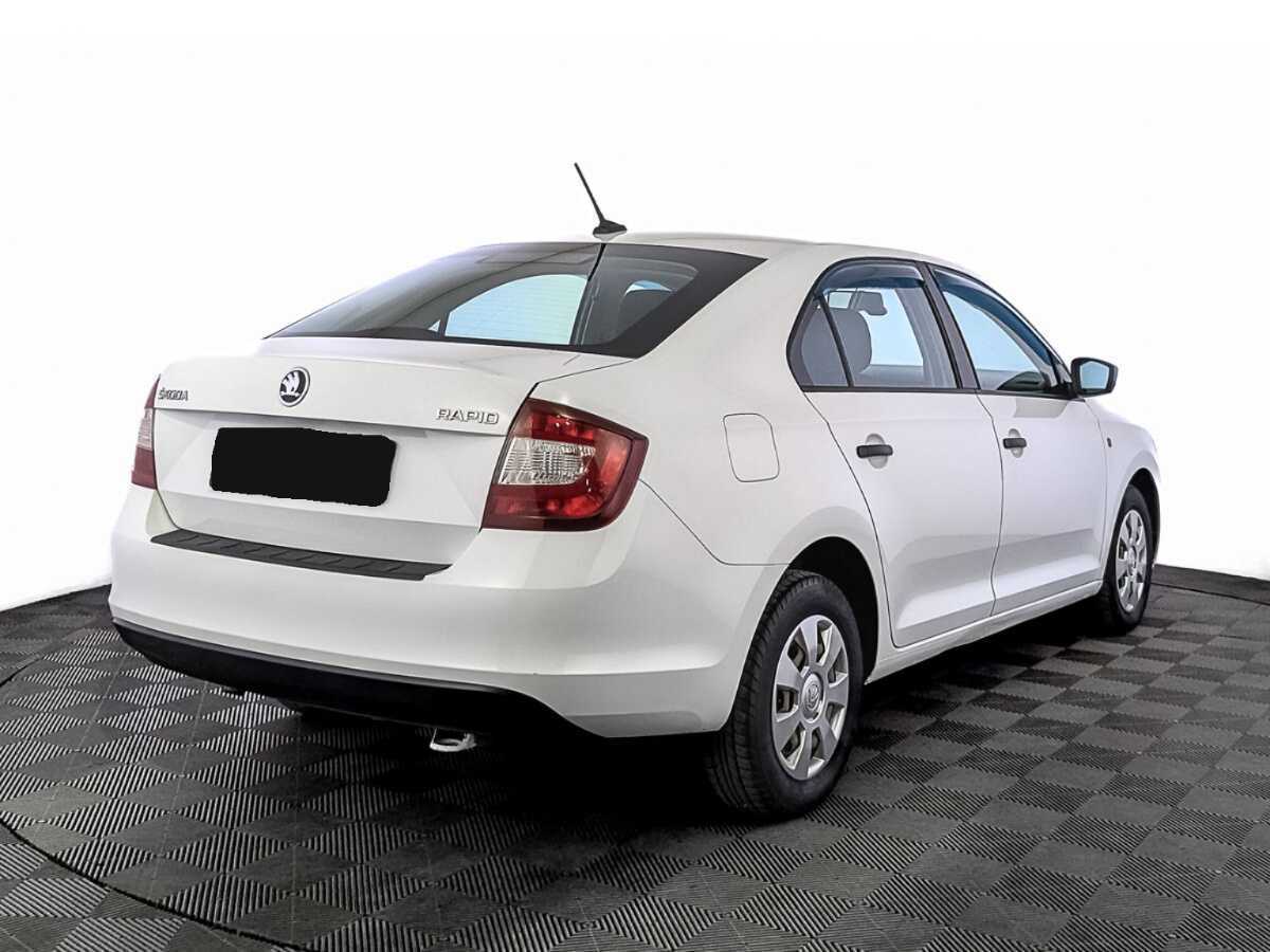 Skoda Rapid 2017 года с пробегом. Фото: #4