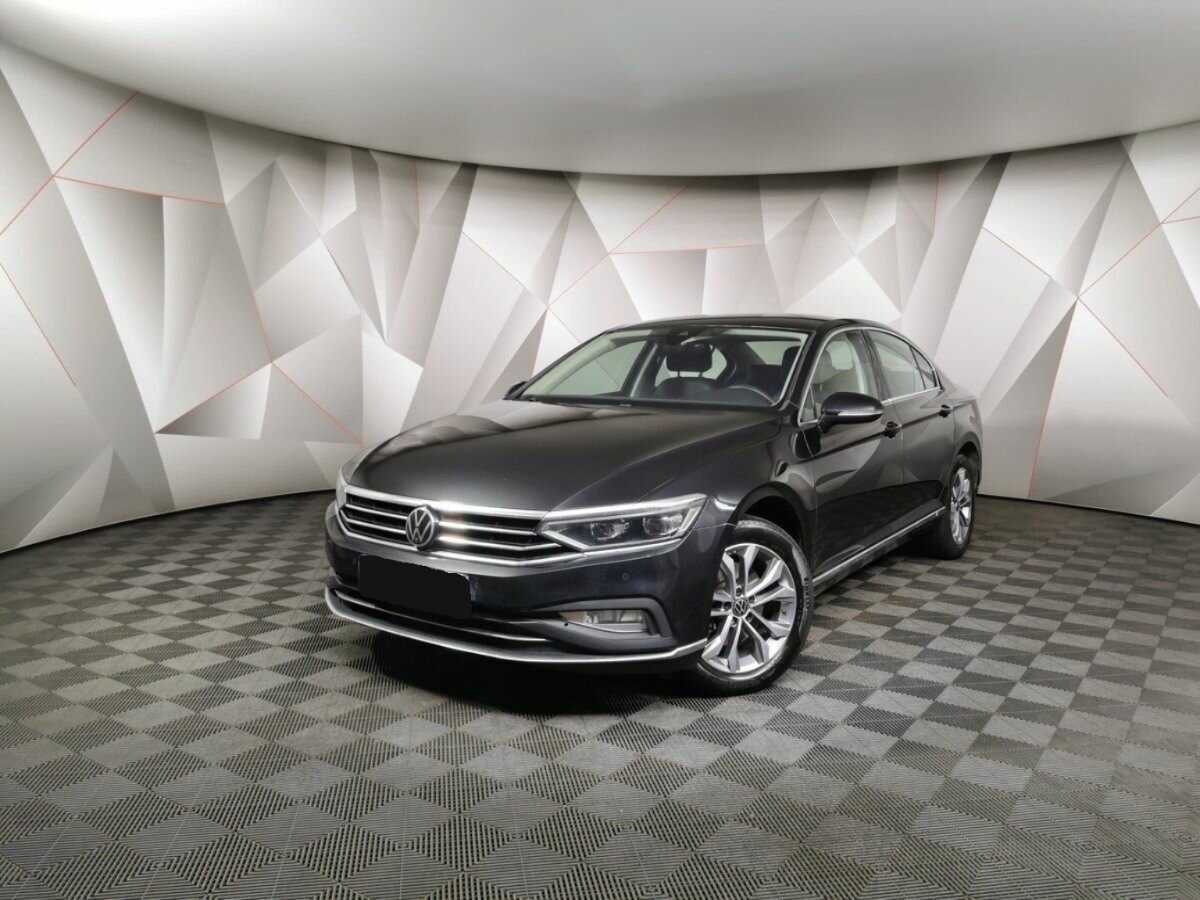 Volkswagen Passat 2021 года с пробегом. Фото: #0