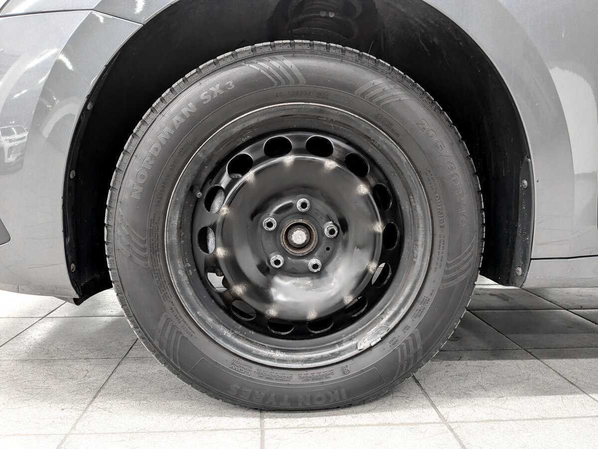 Skoda Octavia 2021 года с пробегом. Фото: #17