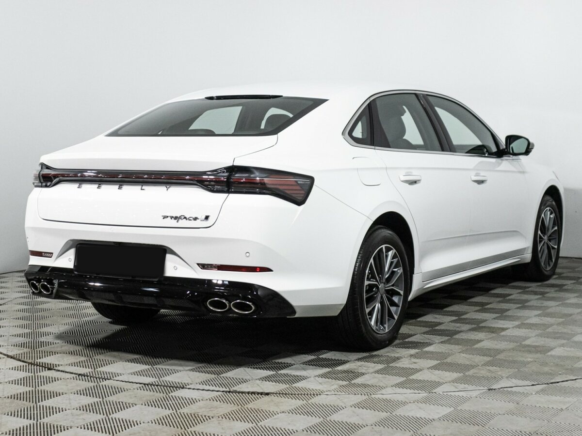 Geely Preface 2024 года с пробегом. Фото: #4