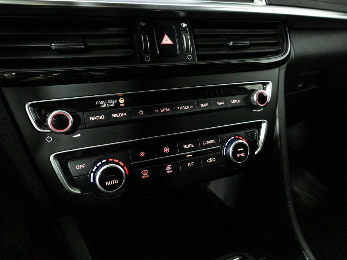 Kia Optima 2018 года с пробегом. Фото: #18