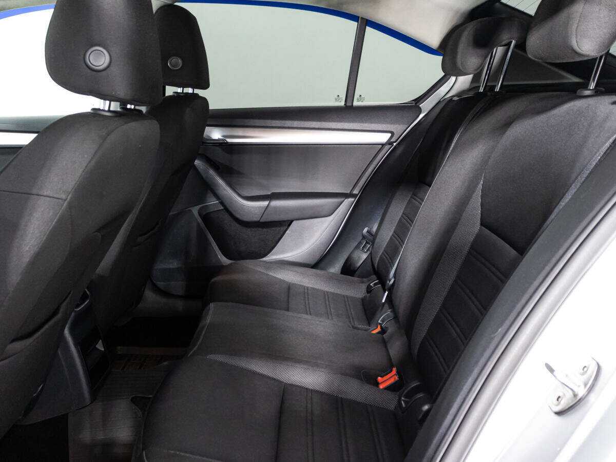 Skoda Octavia 2017 года с пробегом. Фото: #9
