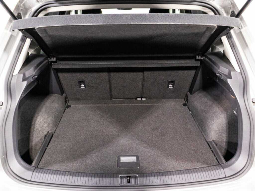 Volkswagen Tiguan 2021 года с пробегом. Фото: #13