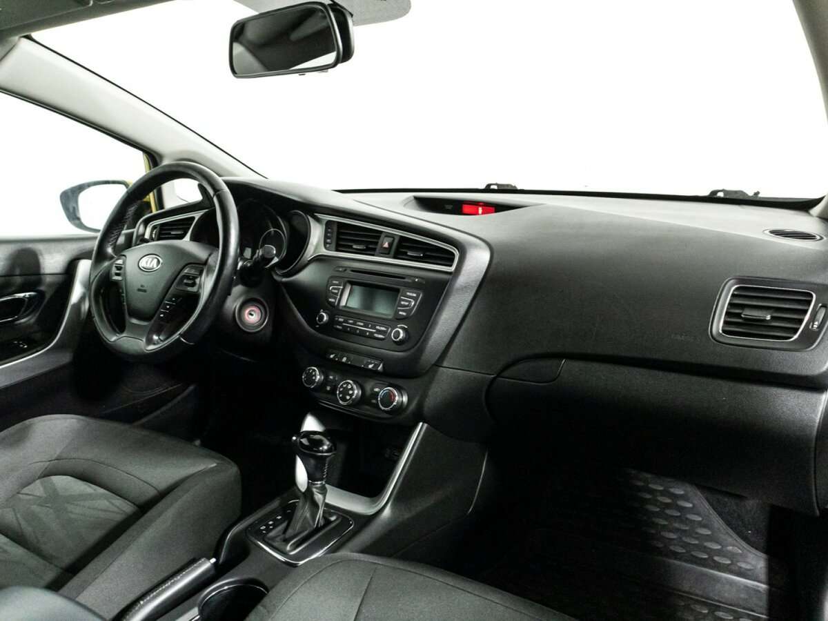 Kia Ceed 2016 года с пробегом. Фото: #8