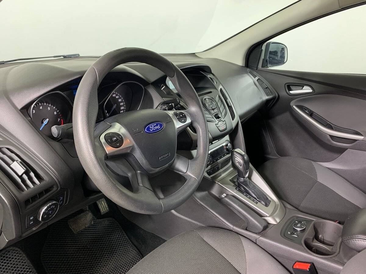 Ford Focus 2014 года с пробегом. Фото: #10