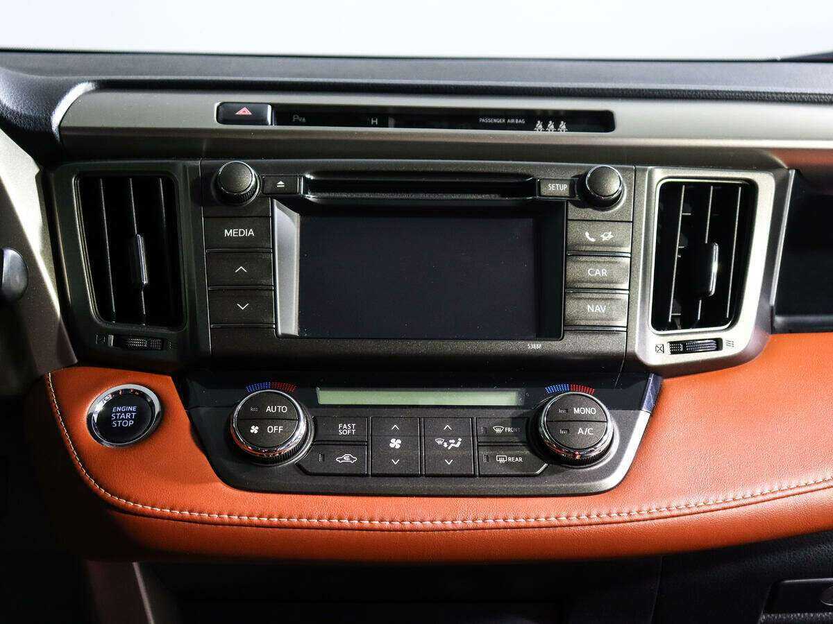 Toyota RAV4 2013 года с пробегом. Фото: #10