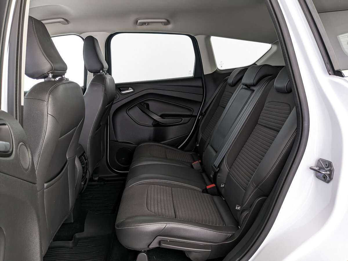 Ford Kuga 2018 года с пробегом. Фото: #13