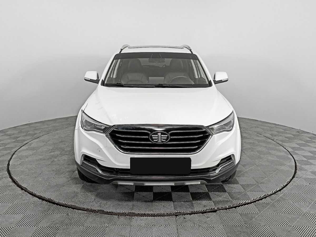 FAW Besturn X40 2020 года с пробегом. Фото: #1