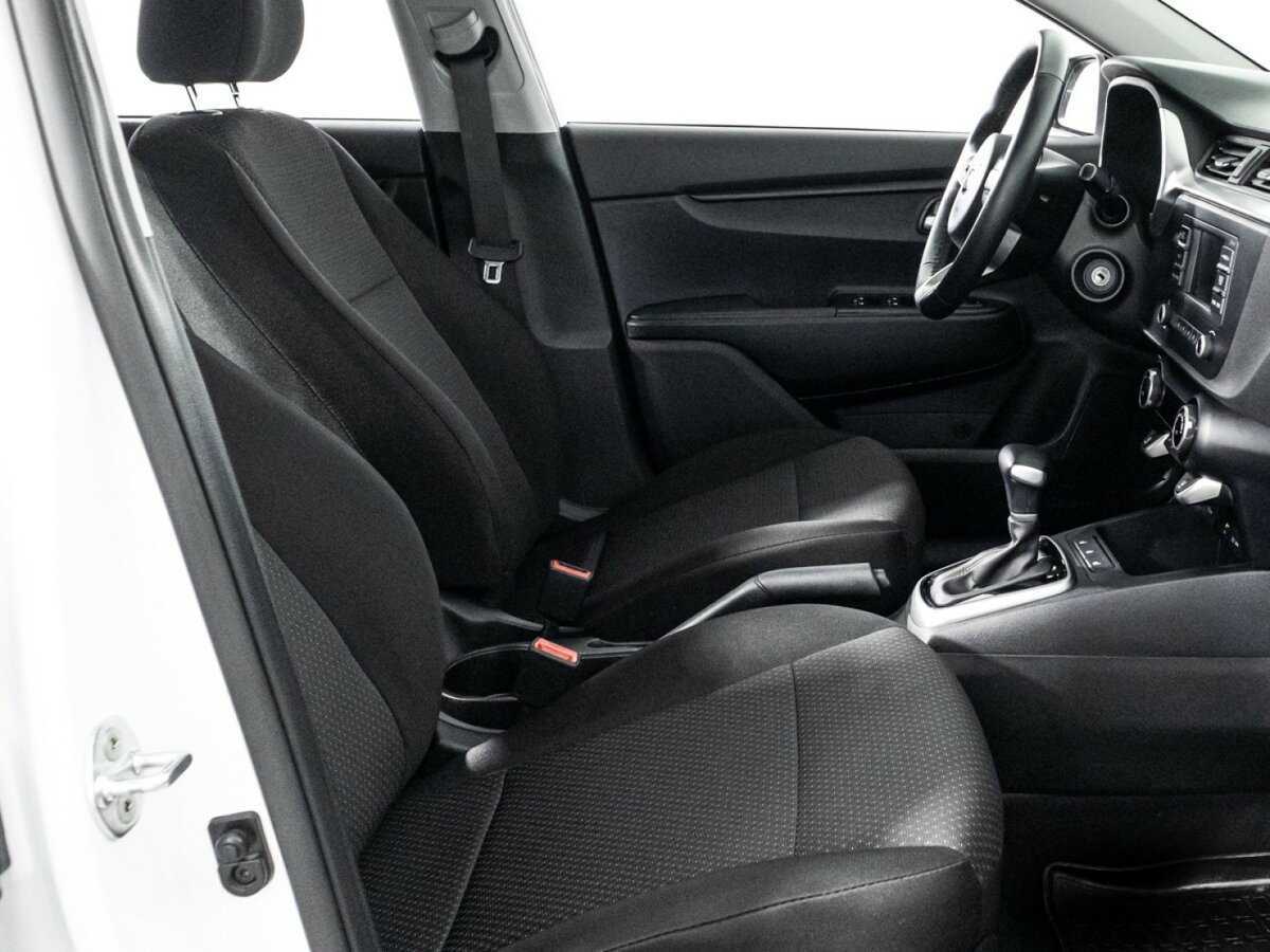 Kia Rio 2021 года с пробегом. Фото: #16