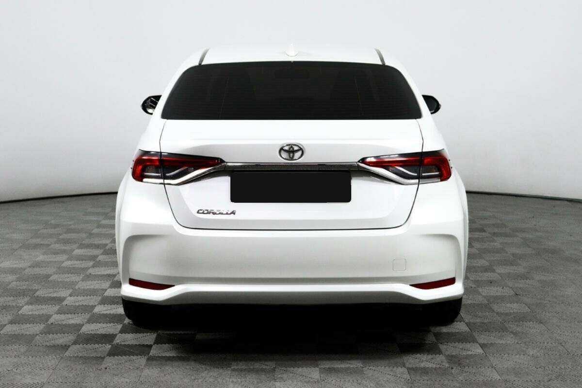 Toyota Corolla 2021 года с пробегом. Фото: #5