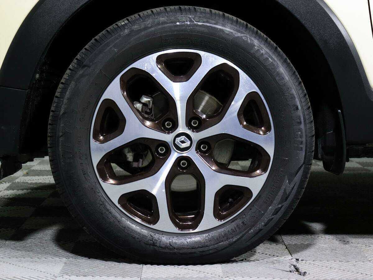 Renault Kaptur 2019 года с пробегом. Фото: #12